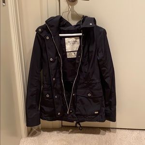Abercrombie Cute Black Raincoat (Small)